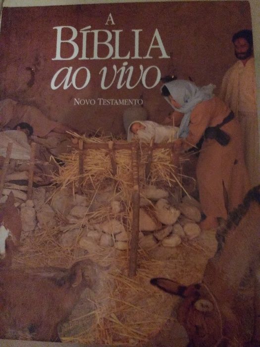 A Bíblia ao Vivo; Novo e Antigo Testamento ( envio grátis)