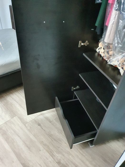 Zestaw mebli do sypialni