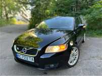 Продаю автомобіль VOLVO V50, 2011, 2.0 дизель (D3), автомат, універсал