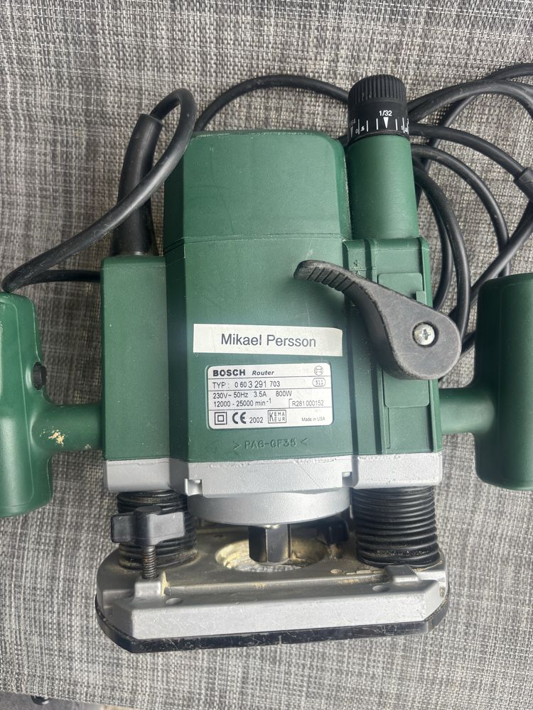 BOSCH POF 800 ACE frezarka