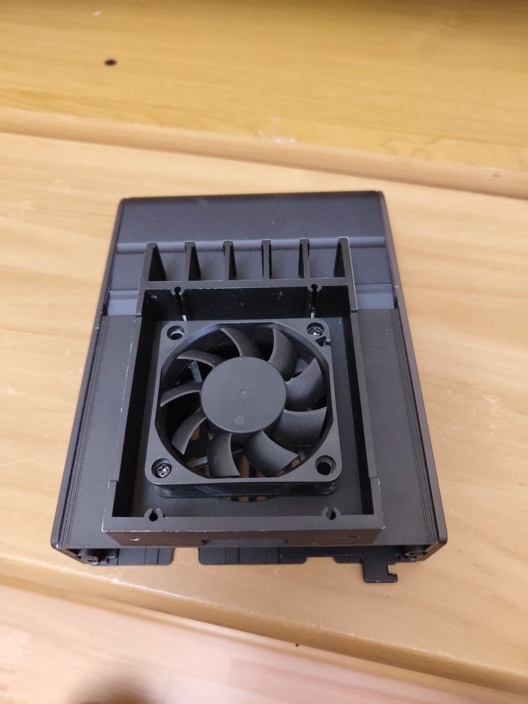 Карман для HHD/SSD диска