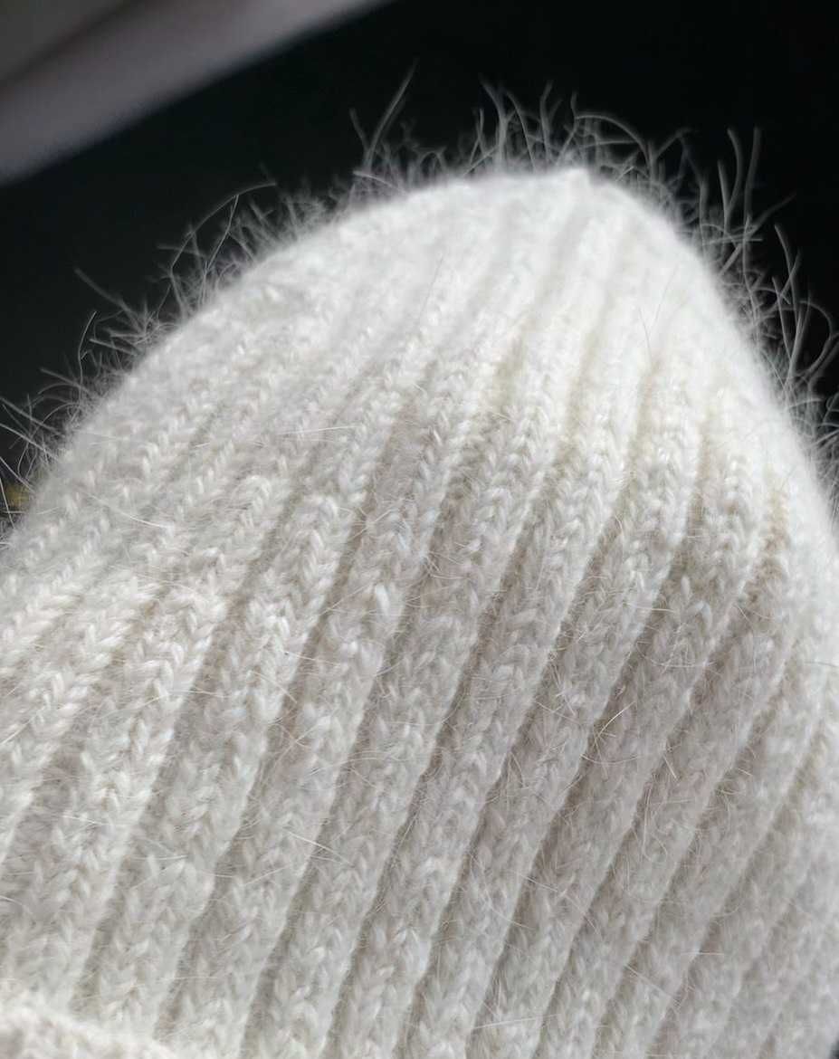 Sprzedaż czapek beanie z angory