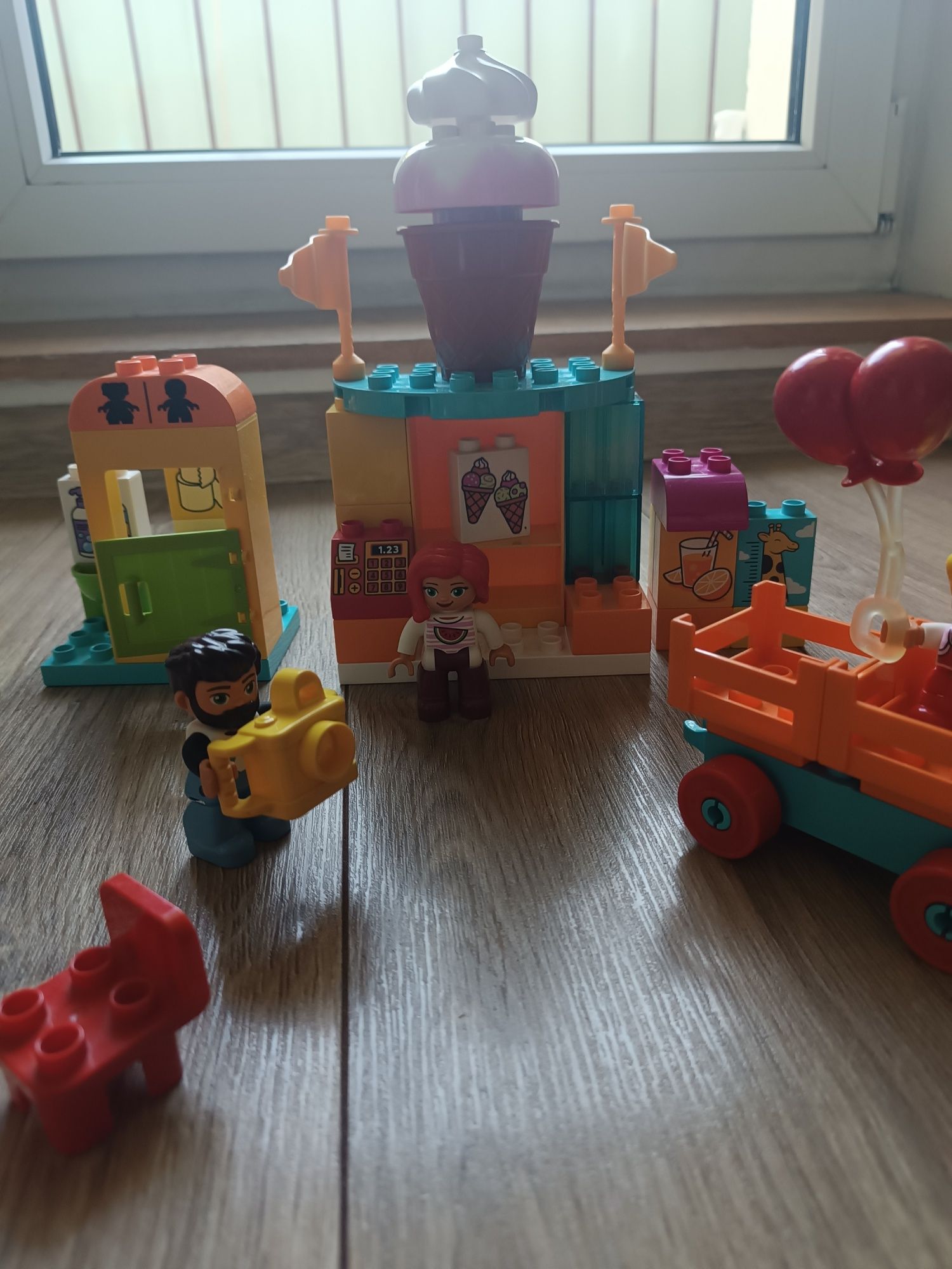 10840 LEGO Duplo duże wesołe miasteczko