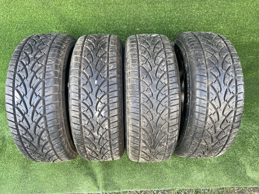 Диски металеві R15 5/139.7 Резина 265/70 R15 Bridgistone