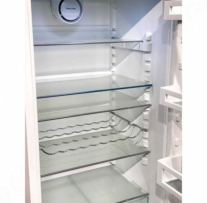 Холодильник LIEBHERR CN 3915