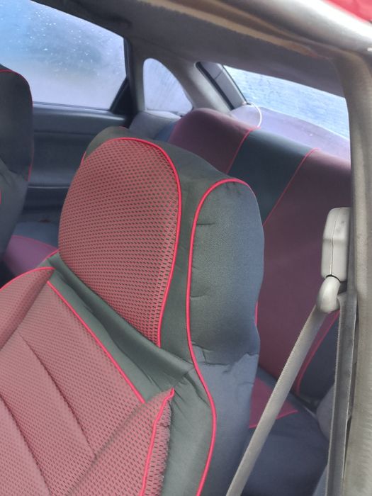 Автомобіль мазда