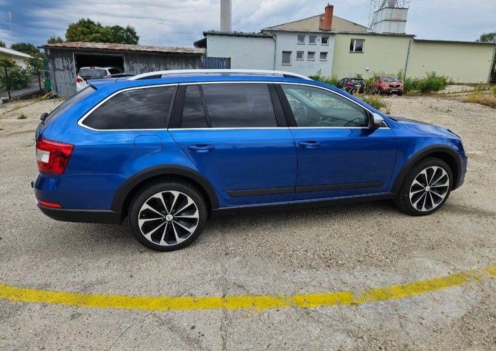 Skoda Octavia Combi 1.8 TSI 4x4 DSG Scout