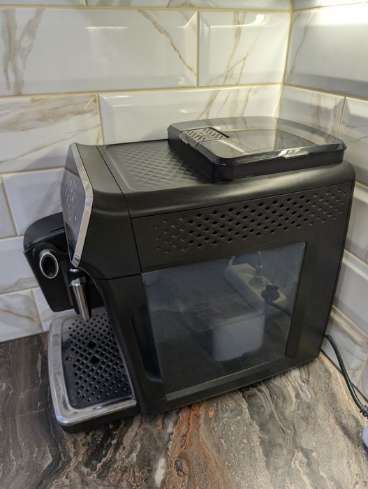 Кавомашина PHILIPS Series 2200 EP2231/40 LatteGo кавоварка Saeco