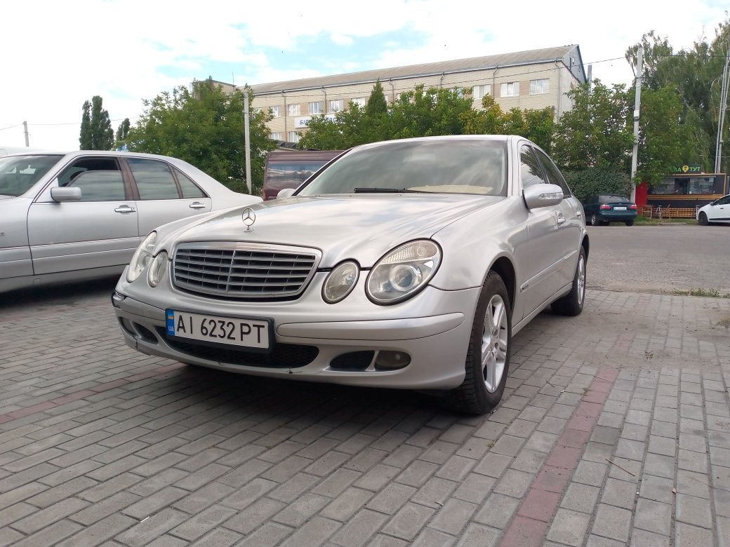 Продам Мерседес 211 компрессор