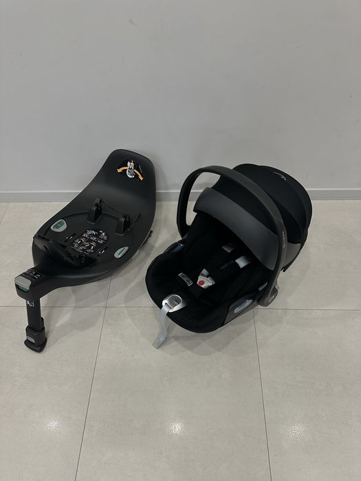 Автокрісло Cybex cloud Z i size plus deep black і база izofix Z