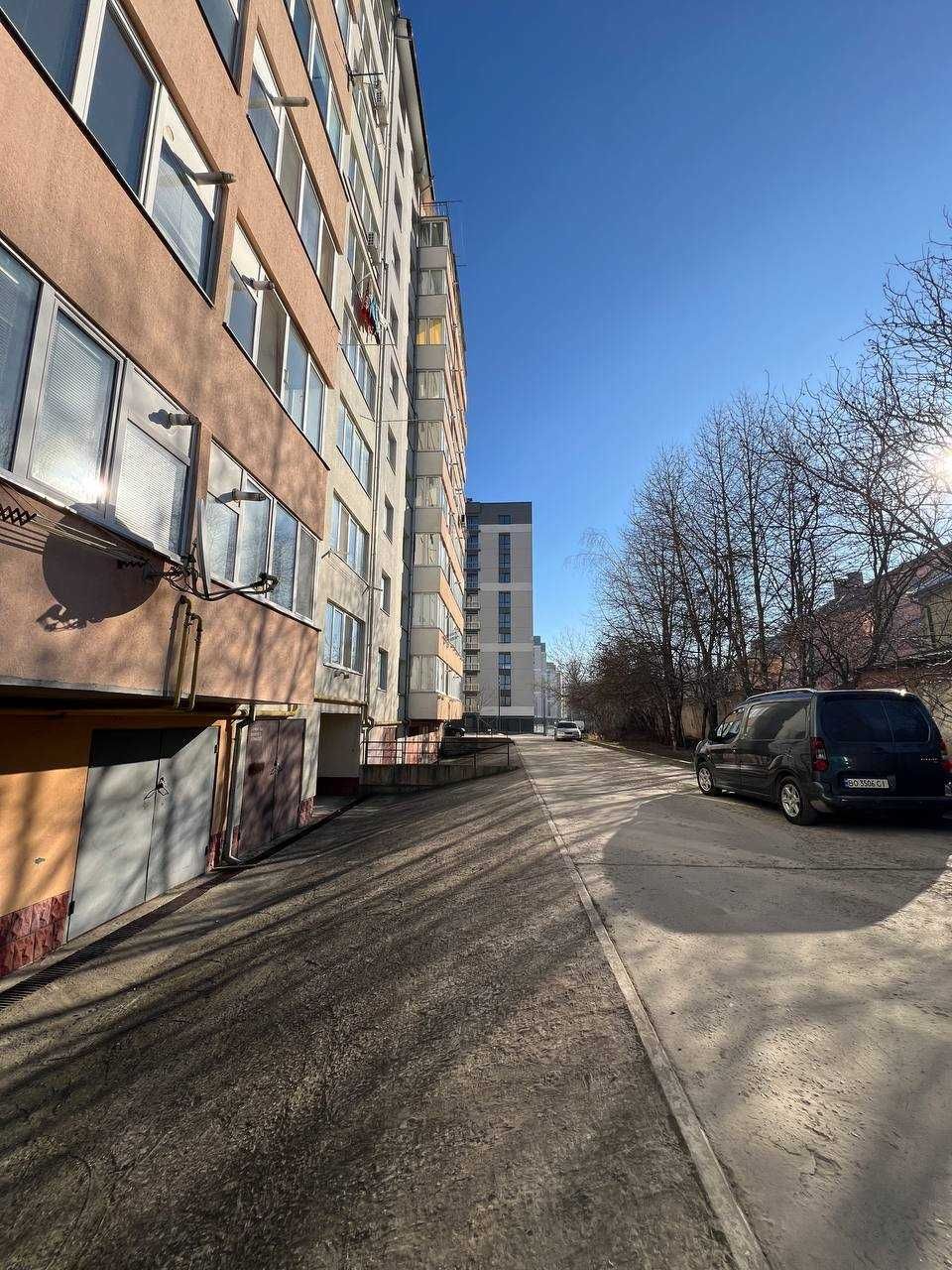 Продам гараж по вул.Мазепи