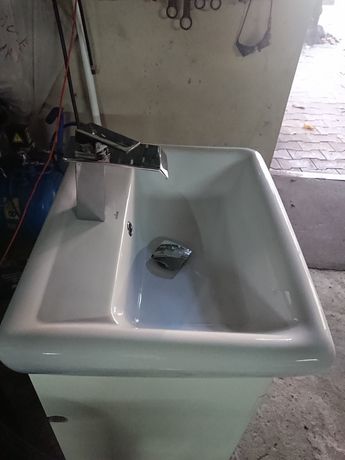 Umywalka duża prostokątna 60 cm bateria wodospad szafka łazienkowa