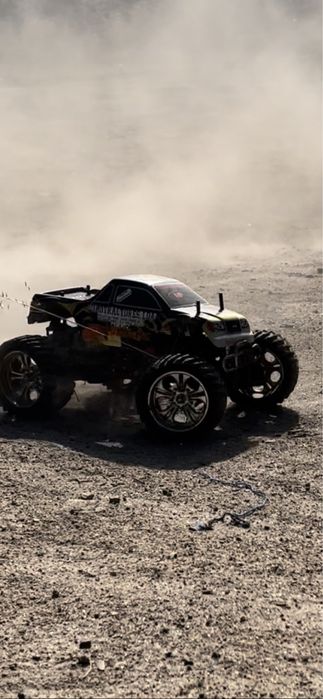 Carro RC Nitro Cen Genesis .46