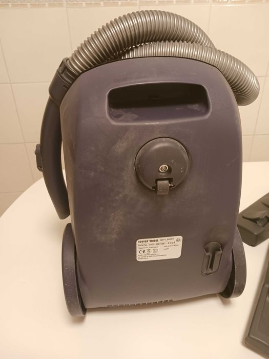 Aspirador HOOVER Brave