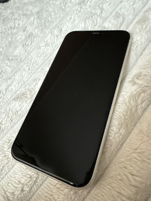 Iphone 11, 128 GB, stan bardzo dobry