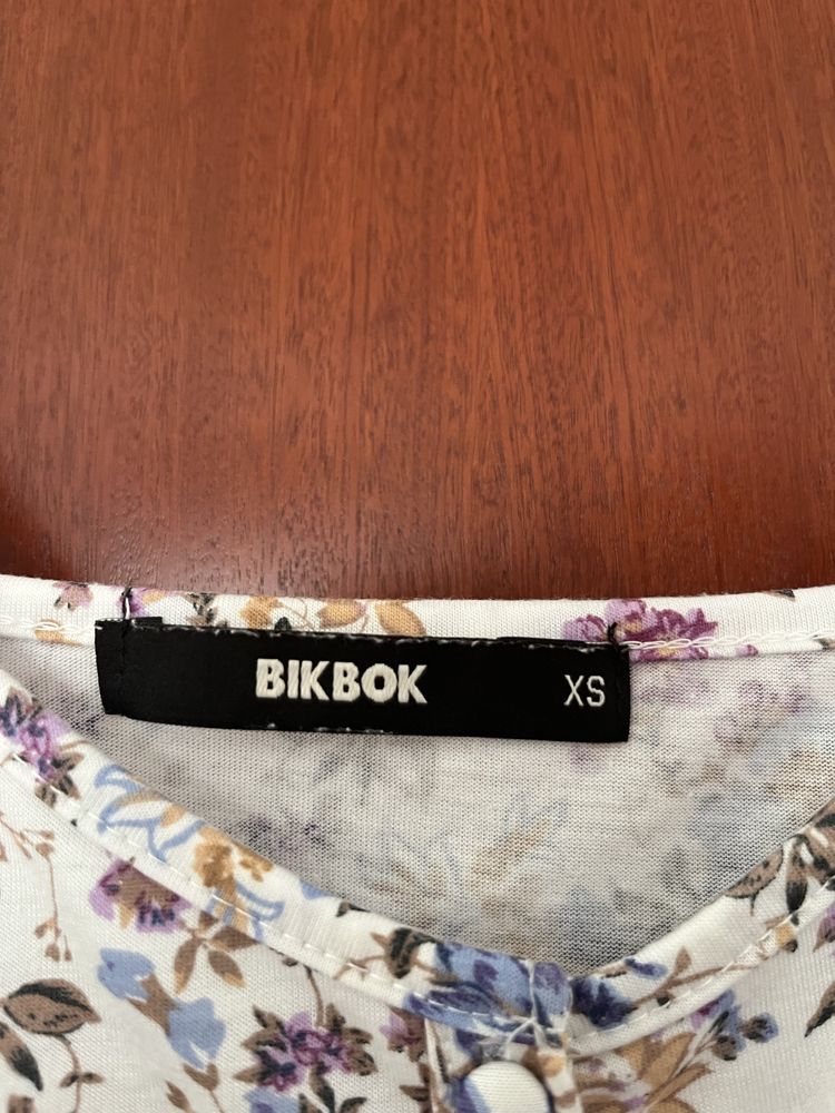 Top floral BikBok