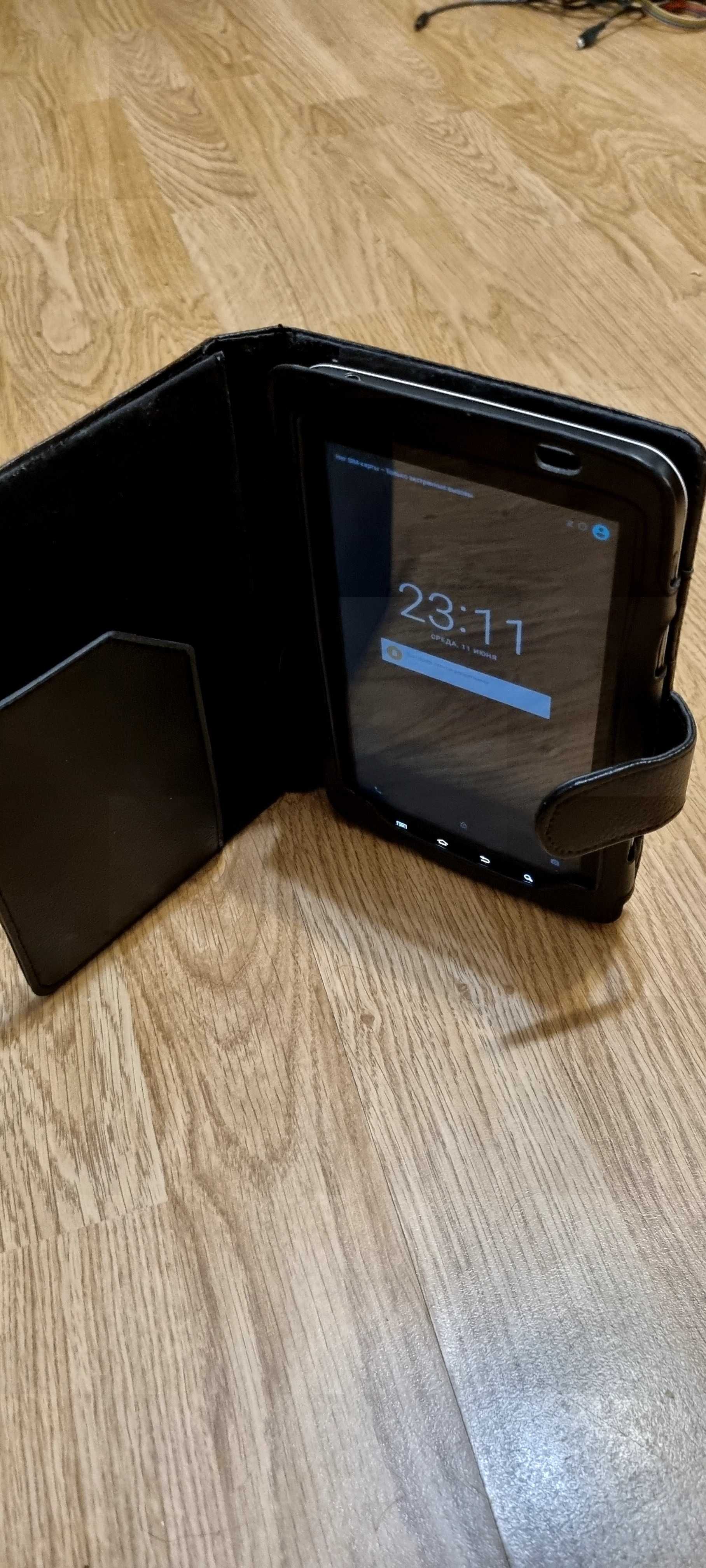 Планшет Samsung Galaxy Tab 7" GT-P1000