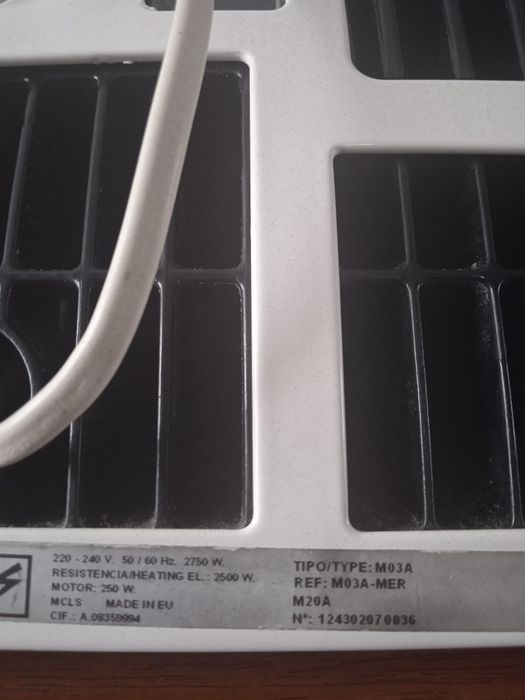 Сушка для рук  M20A