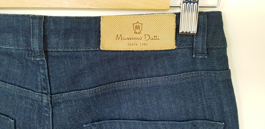 Massimo Dutti jeansy z rozszerzaną nogawką