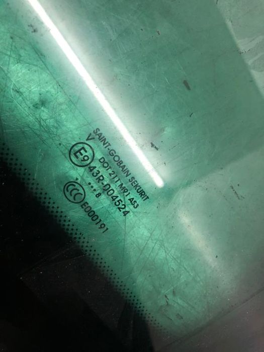 Vidro do painel trás esquerdo CITROËN Berlingo (B9)