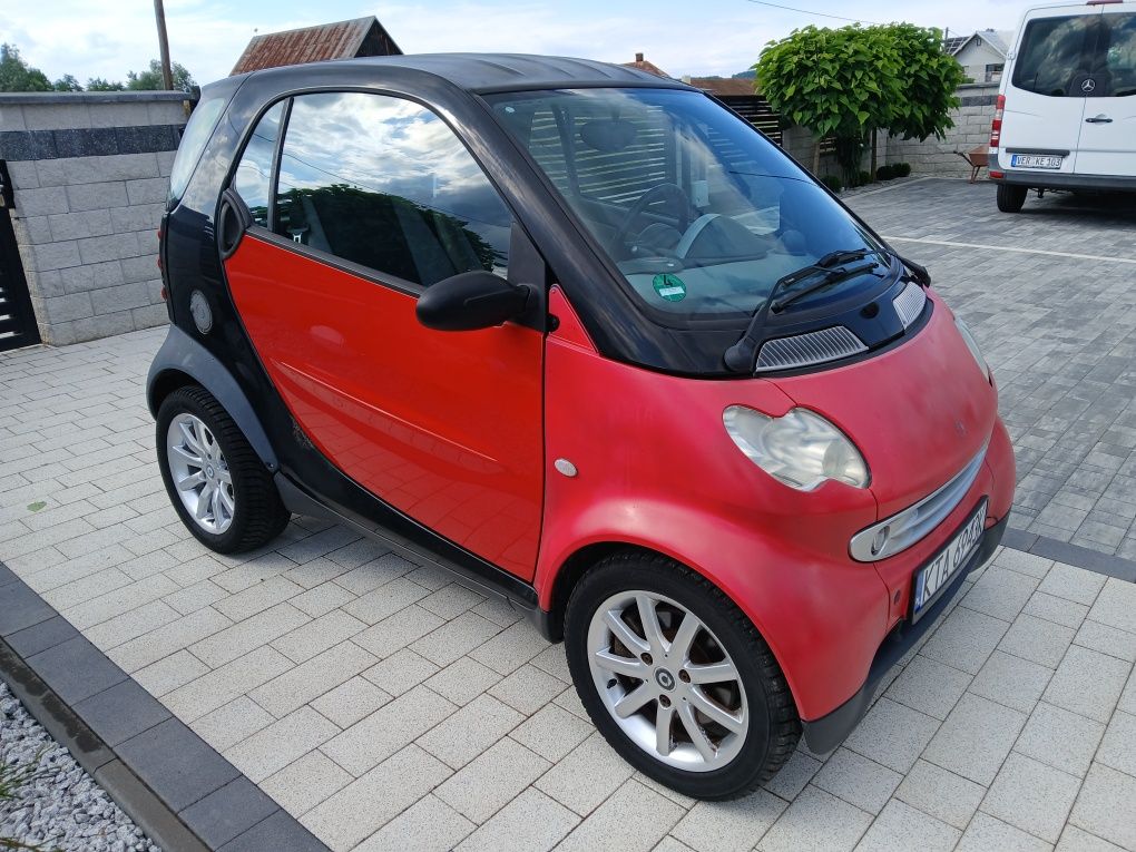 ** SMART Fortwo Coupe **