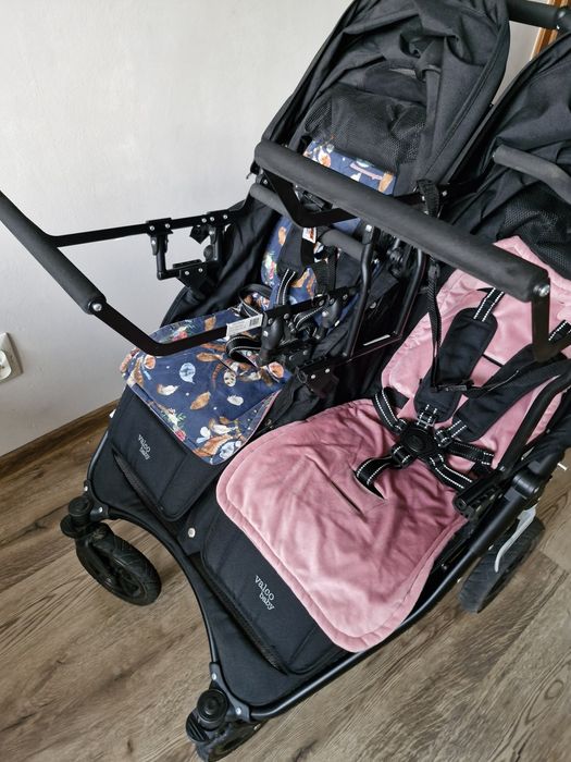 Valco Snap Duo Sport- wózek bliźniaczy z adapterami do nosidełek
