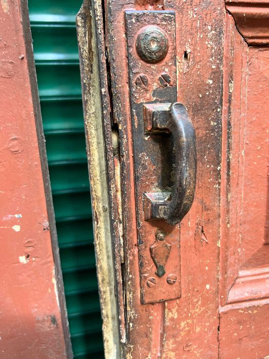 Двері старовинні