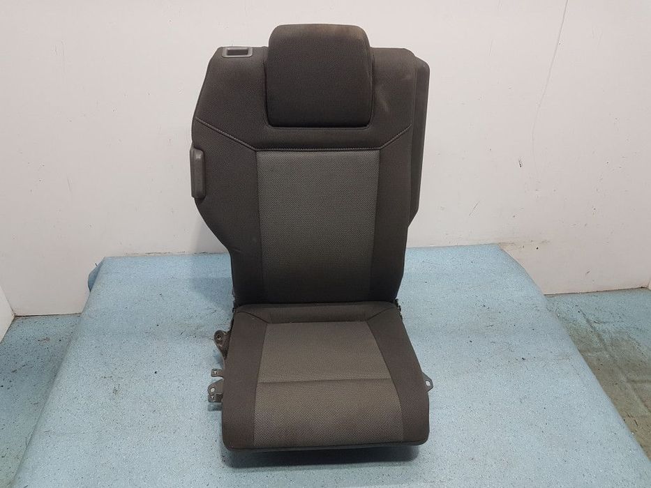 OPEL ZAFIRA B II FOTEL TYŁ 3 RZĄD PRAWY