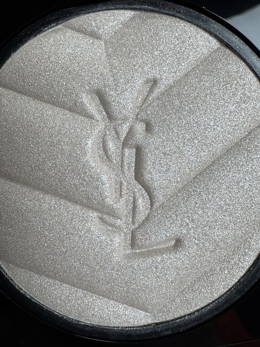 Хайлайтер сяючий YSL 01