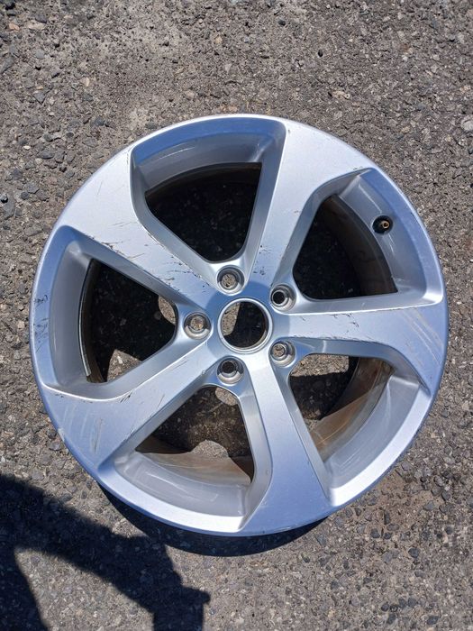 Felga aluminiowa 17 cali VW GOLF VII 7 5G0 alufelga