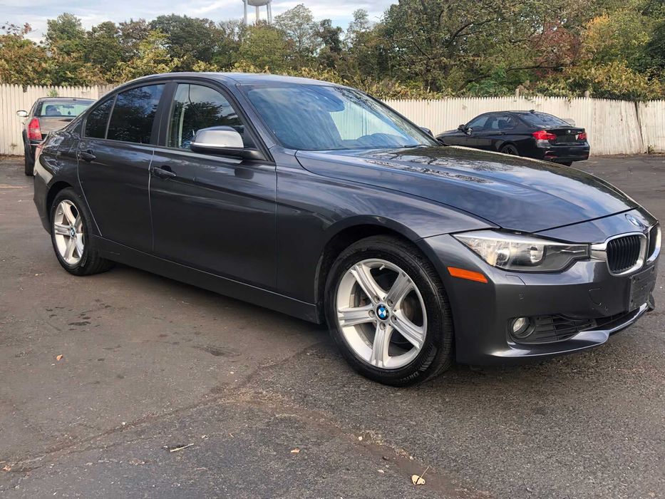 BMW 3 Series 328 xDrive      2014