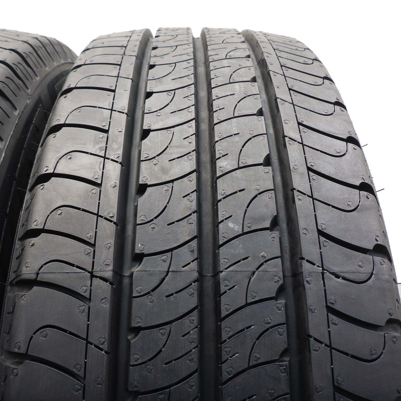 Opony 205/65/16C Goodyear 205/65R16C 103/101T Letnie 2021 Nieużywane