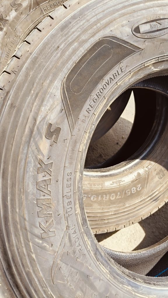 Opony przód 285/70r19.5 Goodyear KmaxS jak nowe