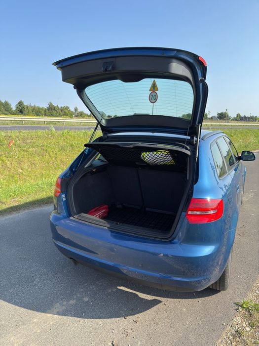 Audi A3 1,6 tdi automat