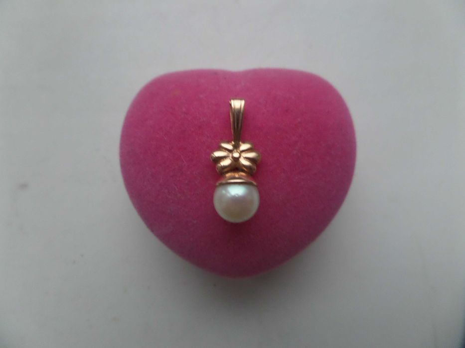 Кулон-підвіска  золото з перлиною