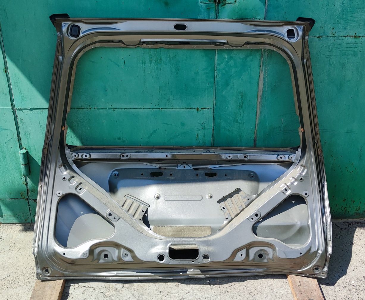 Кришка багажника Honda CR-V 3