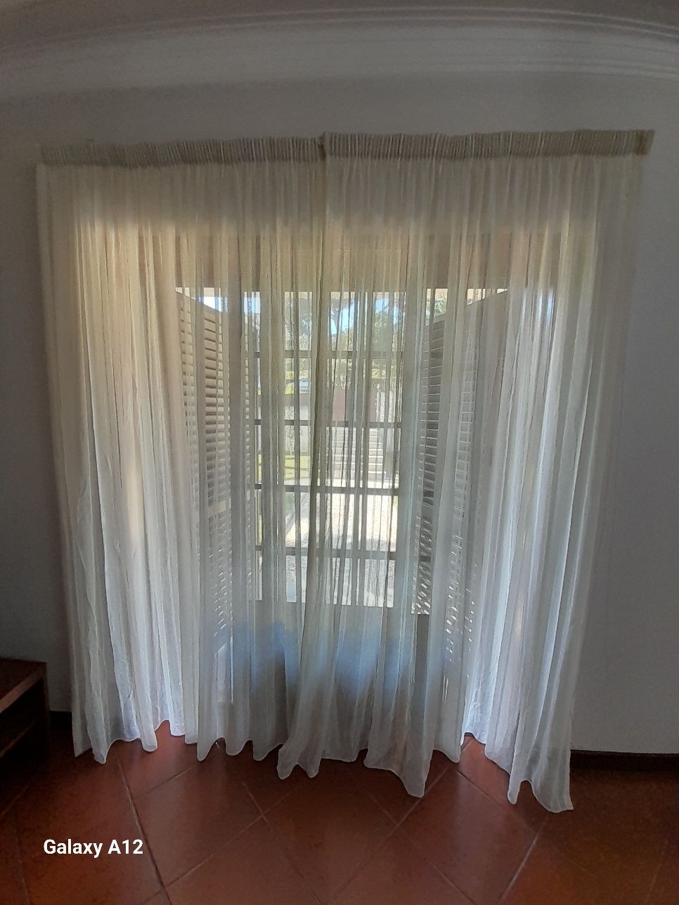 Vendo cortinas branco pérola