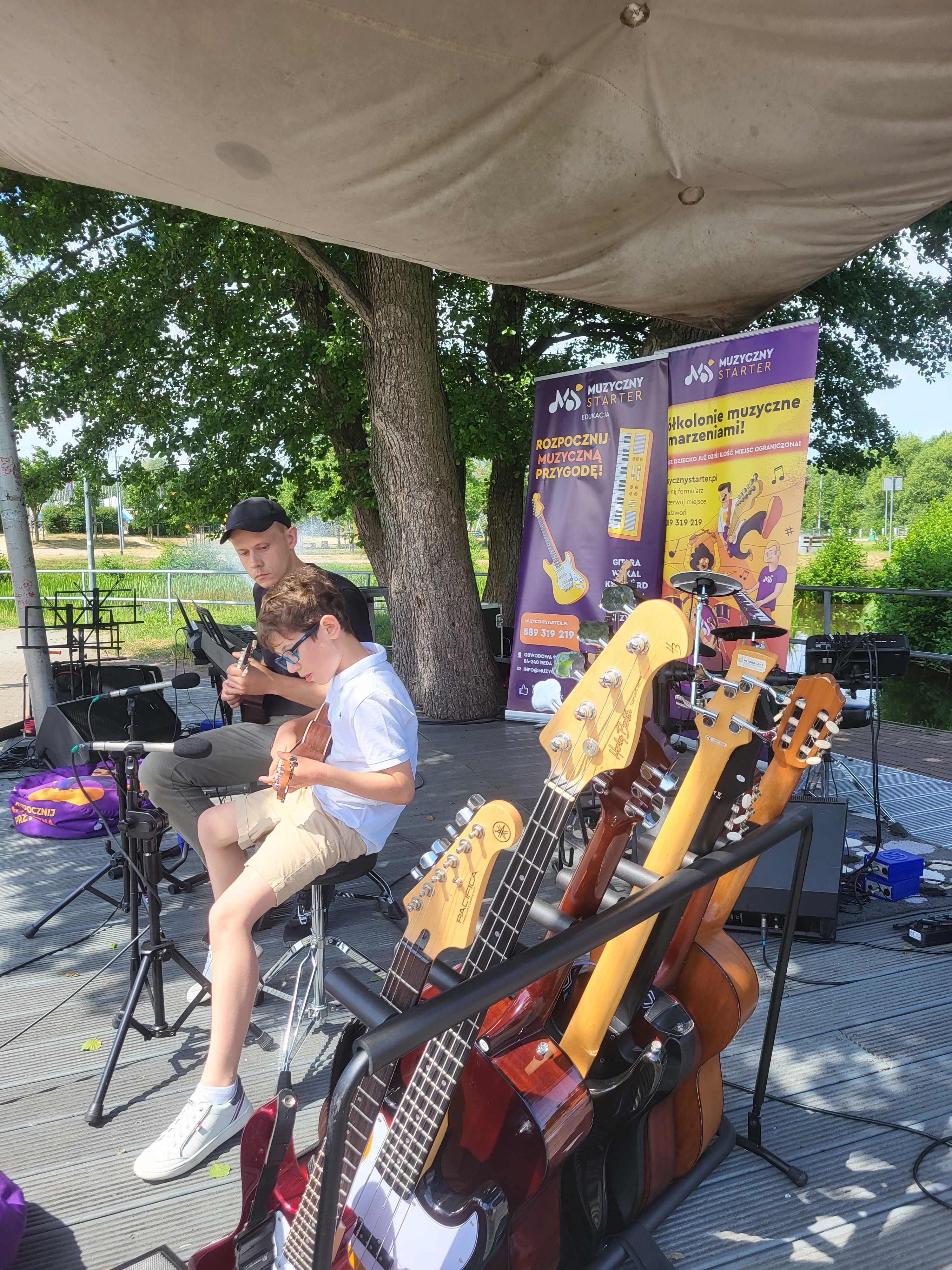 Nauka gry na gitarze,lekcje GITARY Ukulele Reda Rumia Kosakowo Pogórze