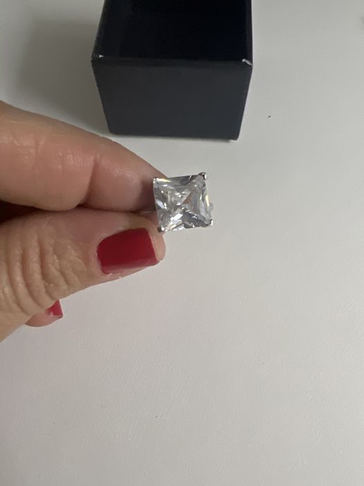 Anel plata com pedra bom tamanho 6