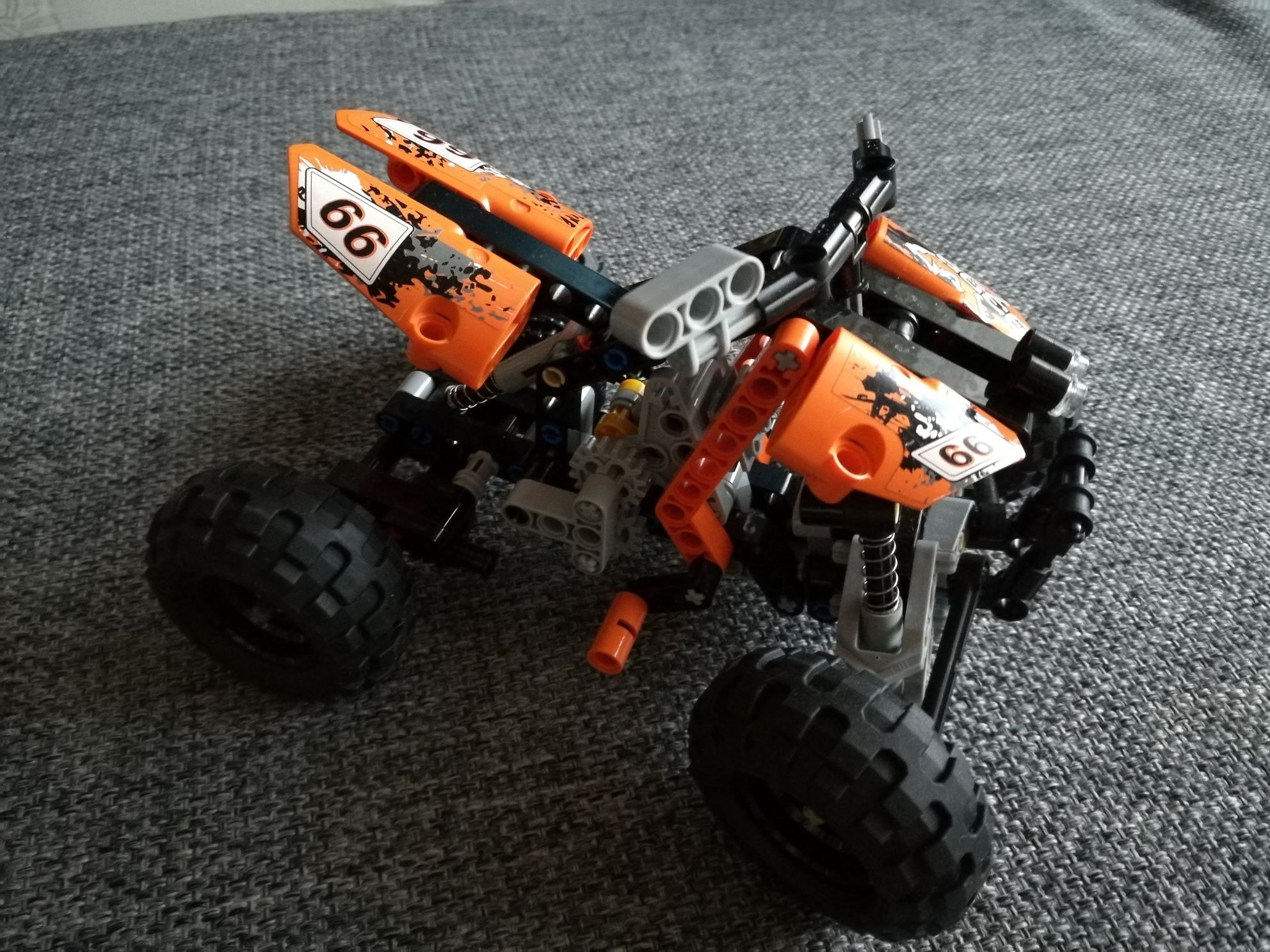 Zestaw lego technic nr. 9392