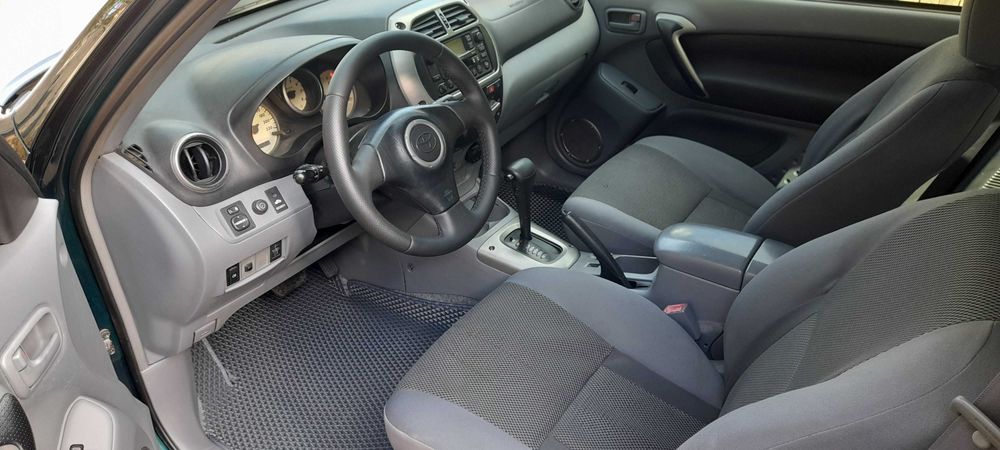 Toyota RAV4 Автомат