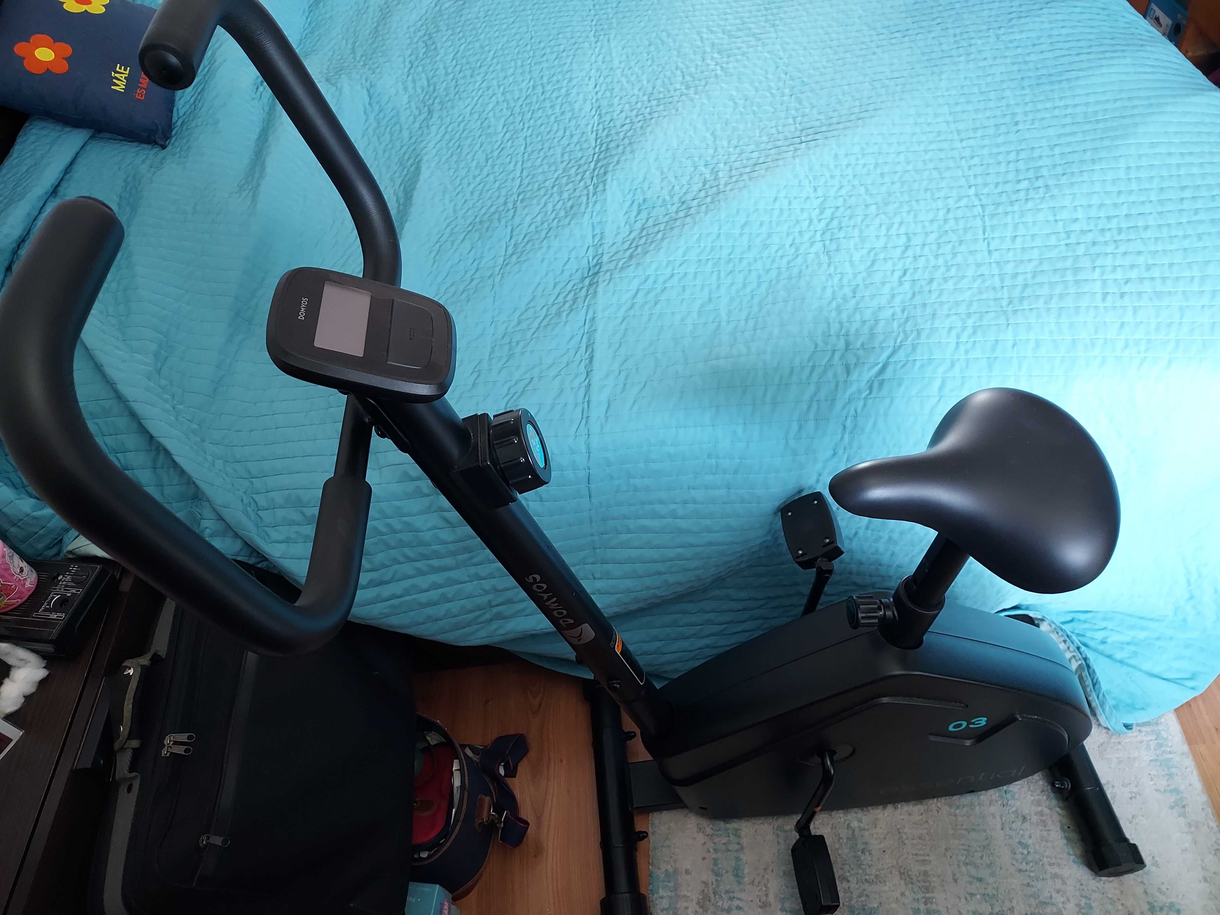 Bicicleta estática Domyos Essential Decathlon