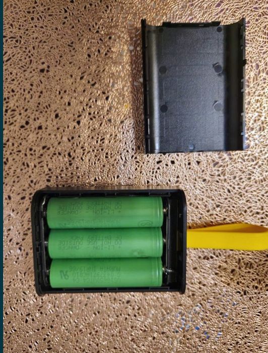 Power Bank 600 mAH 10 wat