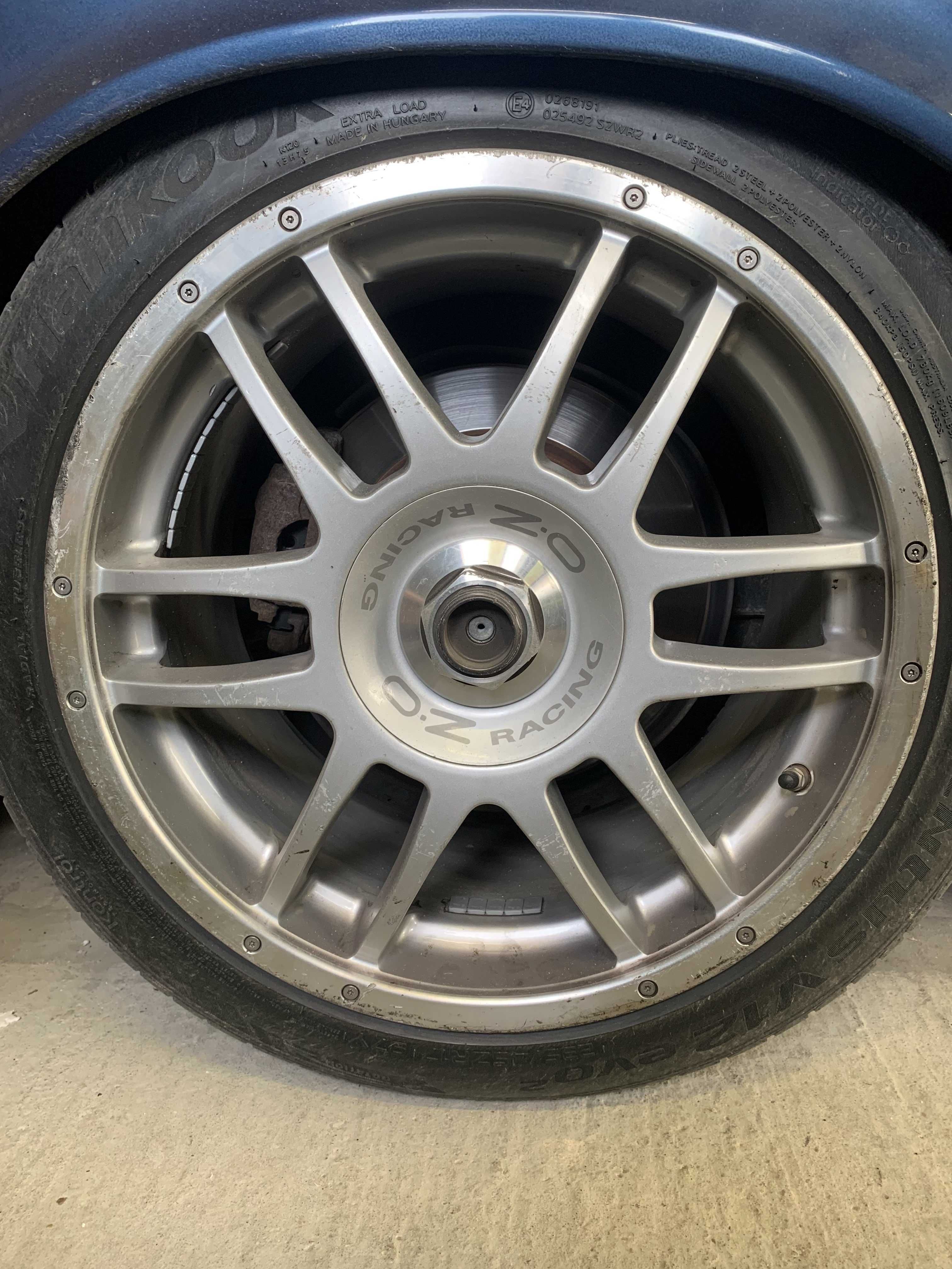 Felgi aluminiowe OZ Racing F1 plus 5x120 17"