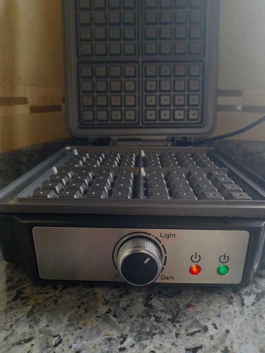 Waffles, máquina elétrica antiaderente