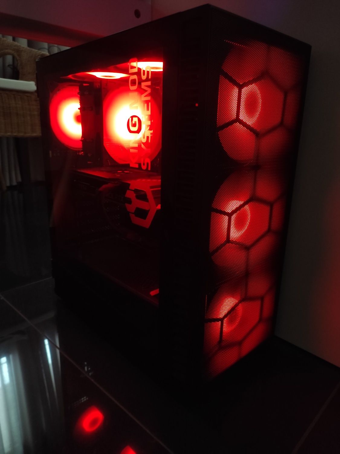 PC GAMING RYZEN 7 5700X3D RTX 4070 SUPER 32GB RAM  1TB SSD (garantia)
