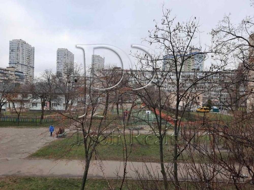 Продаж 1 кімн кварт на Березняках з МЕБЛЯМИ Березняківська/Дніпровськи