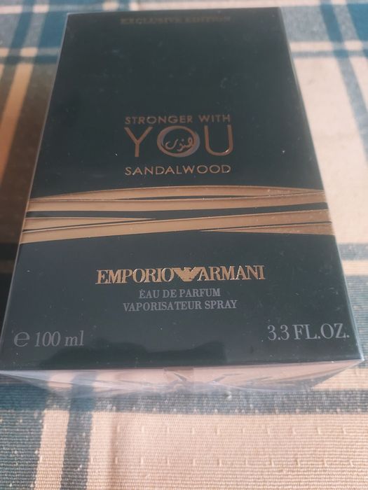 EMPORIO ARMANI. PARFUM. YOUportes grátis