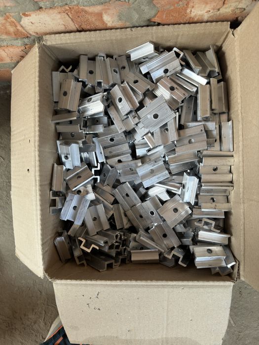 Крепление для солнечных панелей кріплення для сонячних батарей