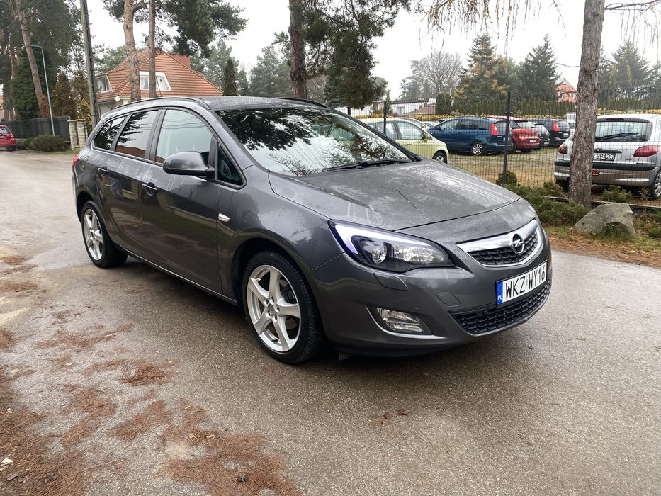 Na sprzedaż Opel Astra 1.6 lpg Automat dobry stan zamiana